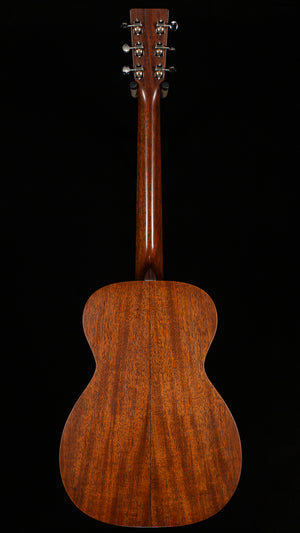 Martin 0-17 Jason Isbell Signature Sinker Mahogany (292)