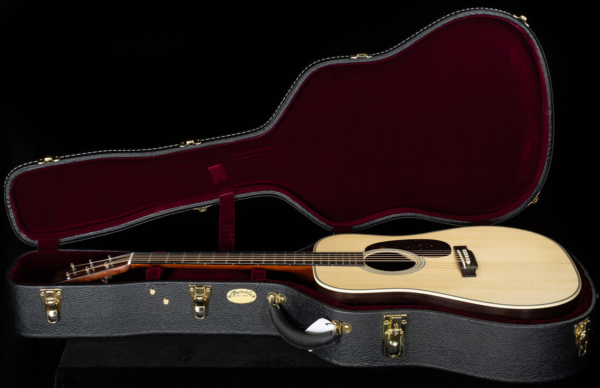 Martin Custom Shop D-28 Authentic 1937 (550)