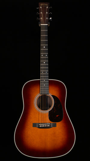 Martin D-28 Ambertone 2025 Spec (805)