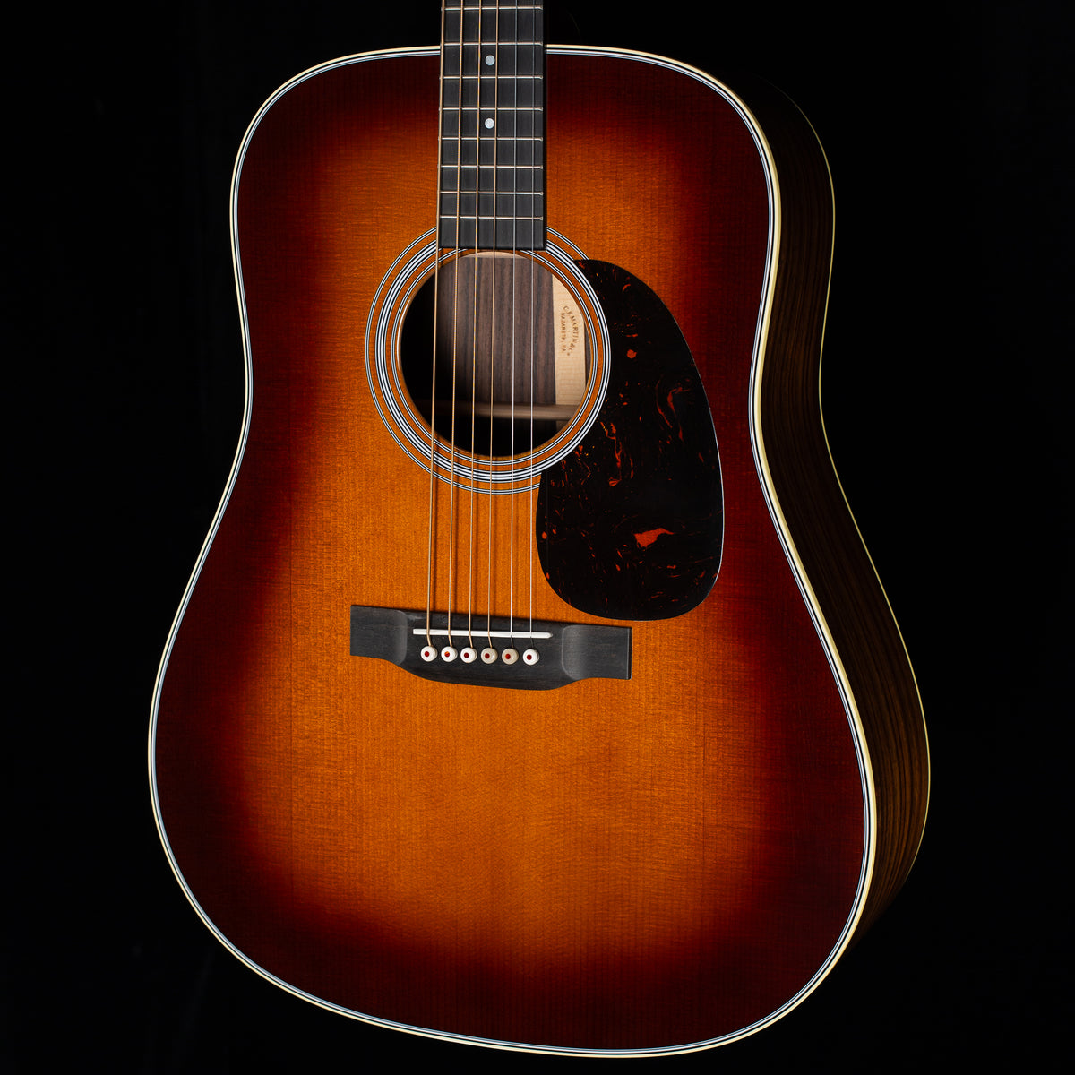 Martin D-28 Ambertone 2025 Spec (805)