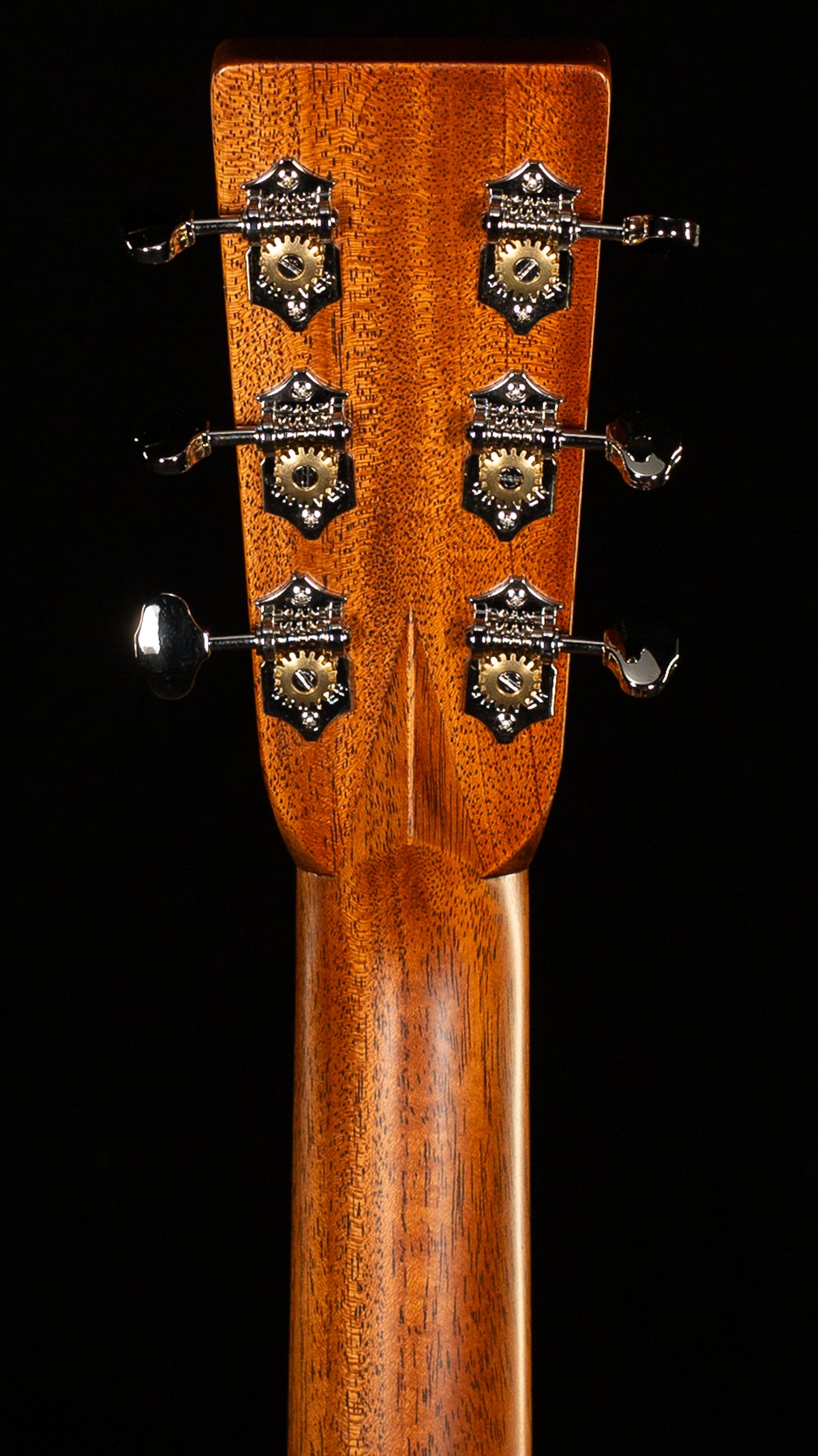 Martin D-28 Ambertone 2025 Spec (805)