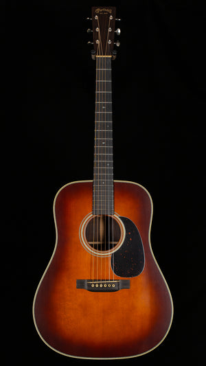 Martin Custom Shop D-28 Authentic 1937 Ambertone Stage 1 Aging (737)