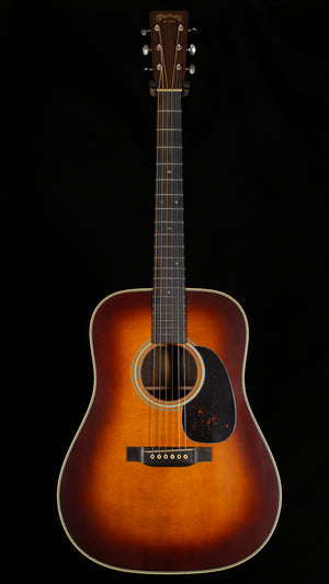 Martin Custom Shop D-28 Authentic 1937 Ambertone Stage 1 Aging (738)