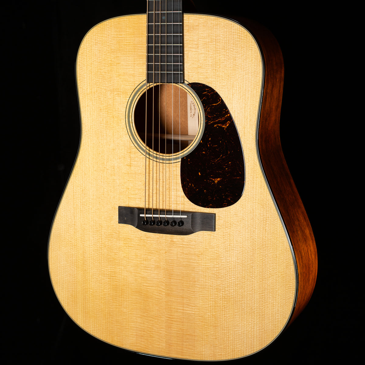 Martin D-18 2025 Spec (833)
