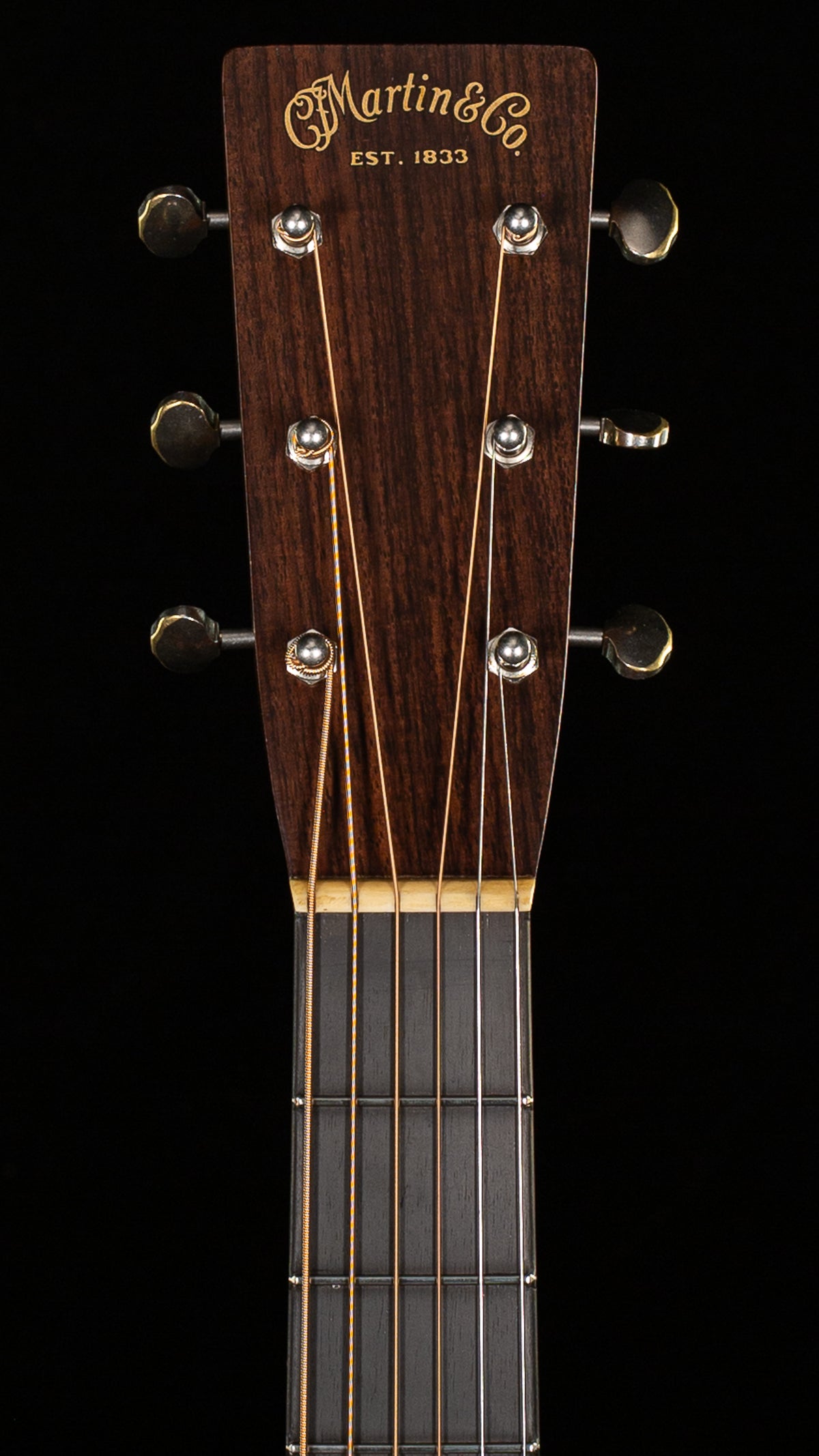 Martin Custom Shop D-18 Authentic 1937 Ambertone Stage 1 Aging (045)