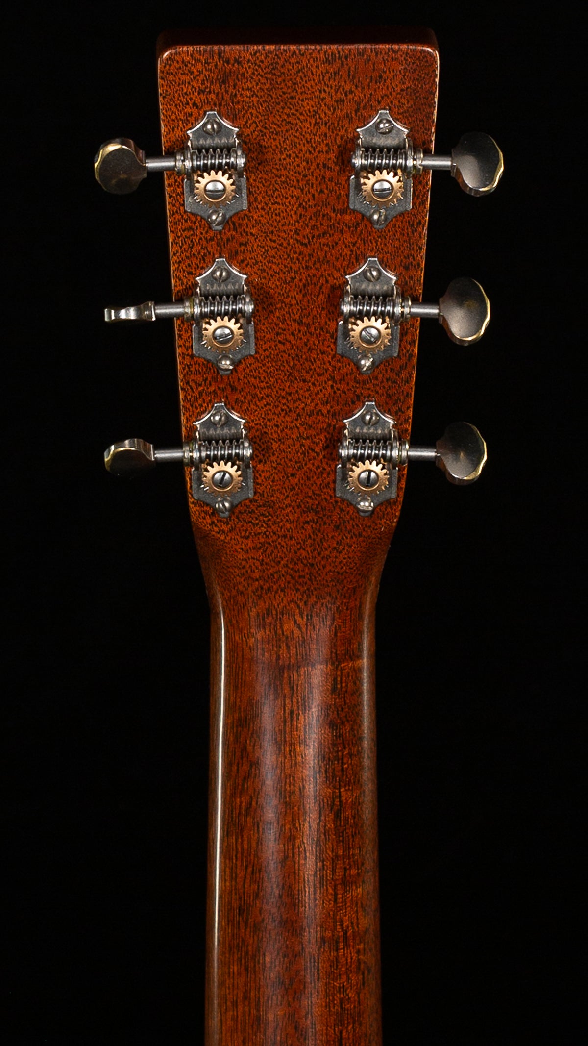 Martin Custom Shop D-18 Authentic 1937 Ambertone Stage 1 Aging (045)