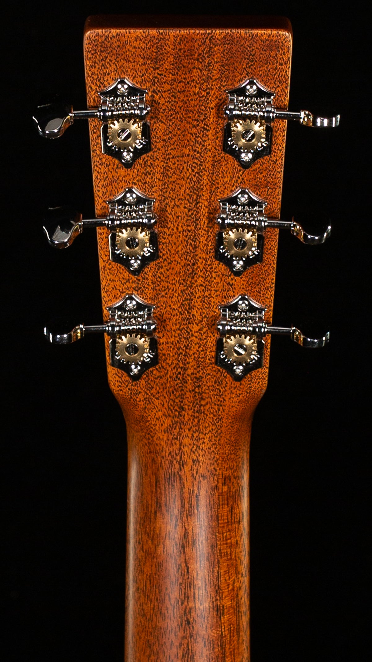 Martin D-18 Ambertone 2025 Specs (309)