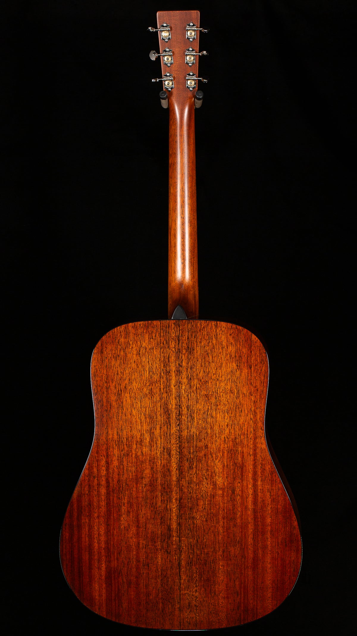 Martin Super D-18 (083)
