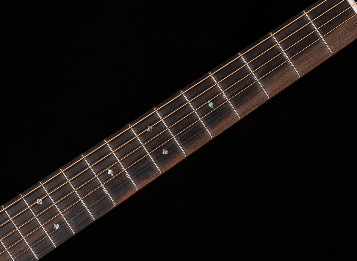Martin 000-28 (351)