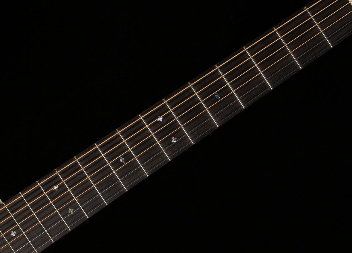 Martin OM-28 Ambertone (037)