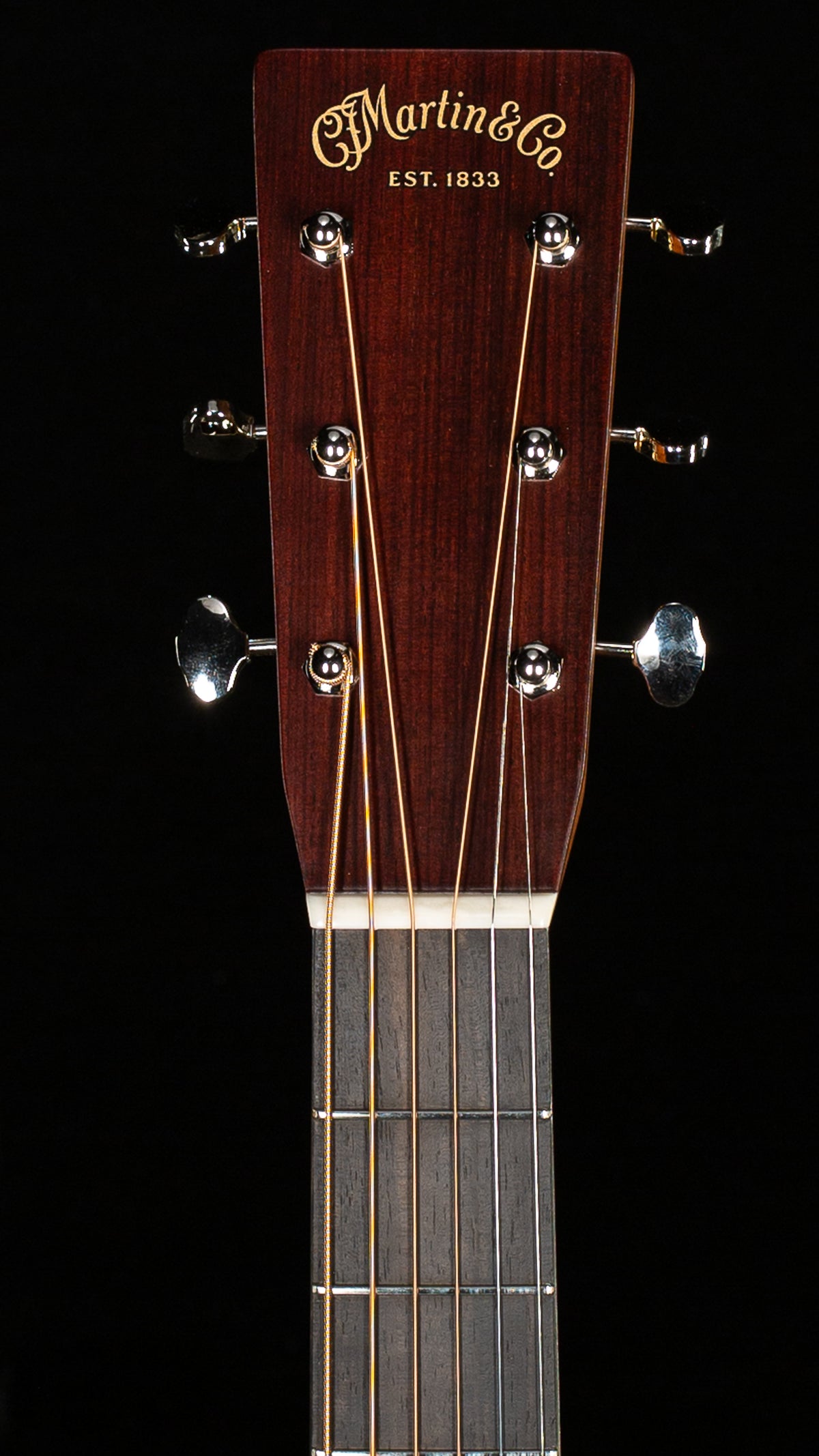 Martin Custom Shop Willcutt Exclusive 00 28 Style Adirondack/Guatemalan Rosewood (466)