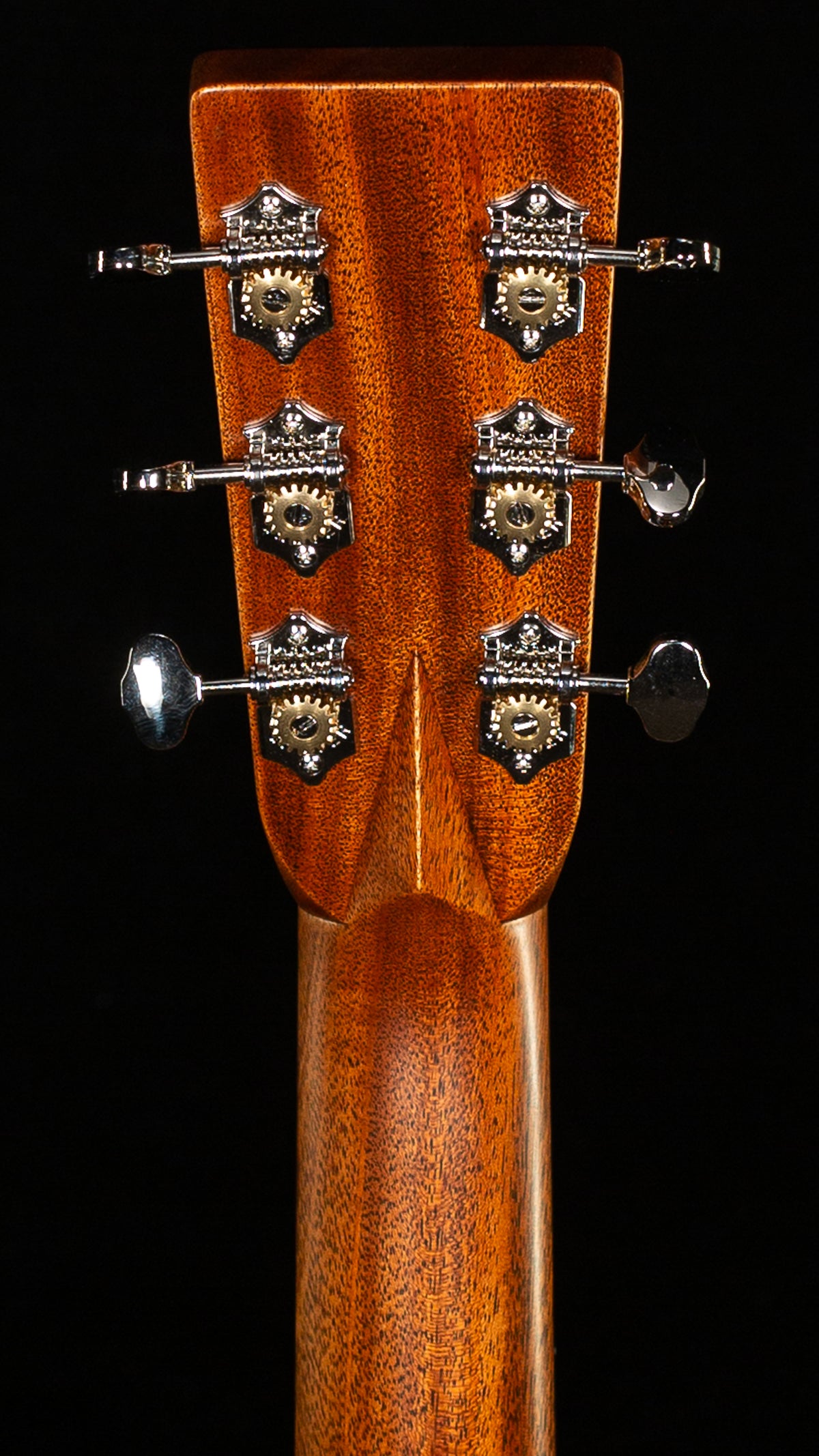 Martin Custom Shop Willcutt Exclusive 00 28 Style Adirondack/Guatemalan Rosewood (466)