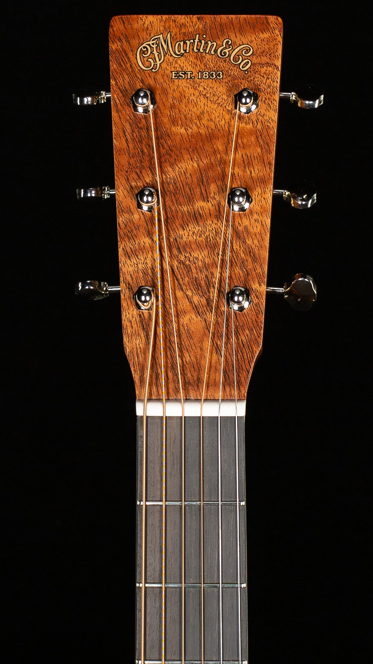 Martin Custom Shop Willcutt Exclusive Dreadnought 18 Style Adirondack/Flamed Mahogany (467)