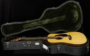 Martin Custom Shop Willcutt Exclusive Dreadnought 18 Style Adirondack/Flamed Mahogany (467)