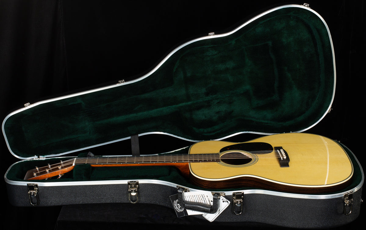 Martin Custom Shop Willcutt Exclusive 0000 28 Style Adirondack/Wild Grain East Indian Rosewood (468)