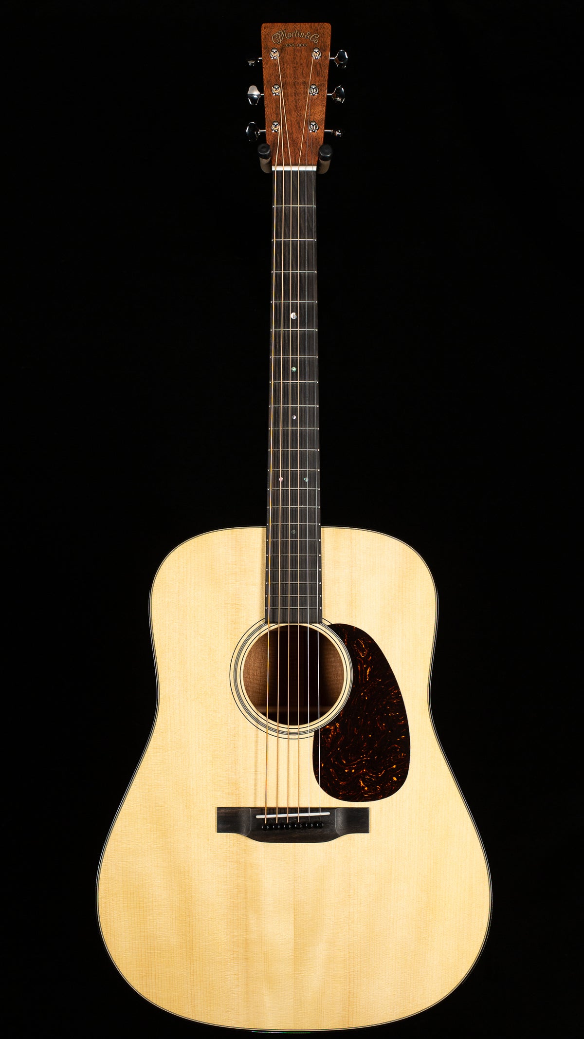 Martin Custom Shop Willcutt Exclusive Dreadnought Style 18 Adirondack/Flamed Mahogany (474)