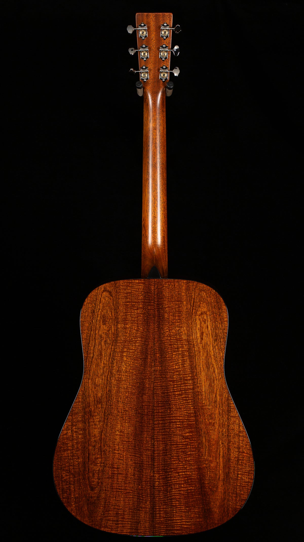 Martin Custom Shop Willcutt Exclusive Dreadnought Style 18 Adirondack/Flamed Mahogany (474)