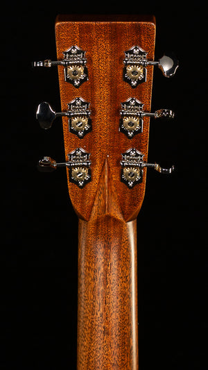 Martin Custom Shop Willcutt Exclusive 000 28 Style Spruce/Wild Grain East Indian Rosewood (475)