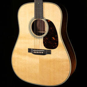 Martin Custom Shop Exclusive Dreadnought Style 28 Spruce/Wild Grain East Indian Rosewood (476)
