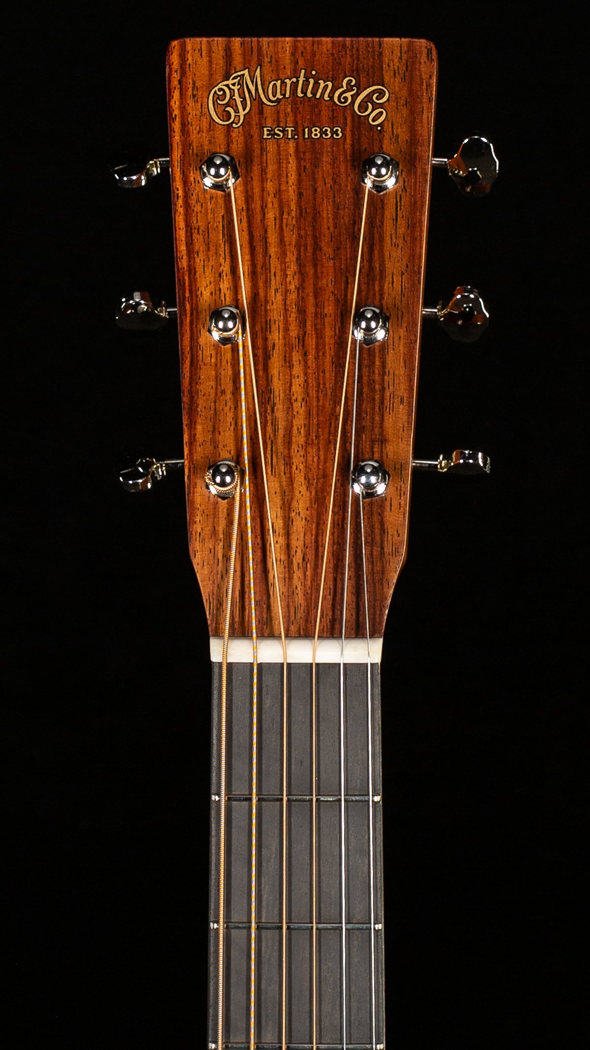 Martin Custom Shop Willcutt Exclusive Dreadnought 18 Style Large Sound Hole Adirondack/Mahogany (479)
