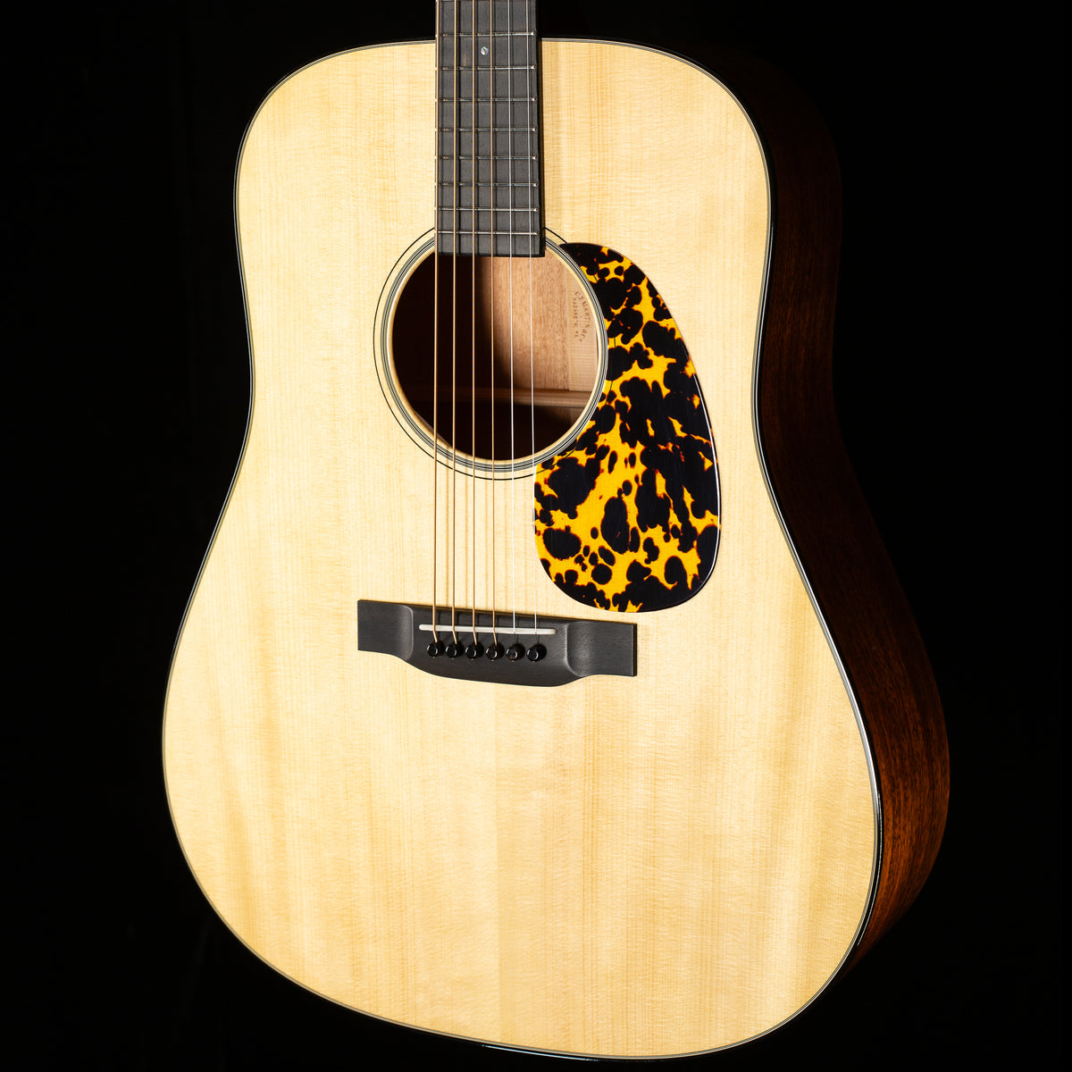 Martin Custom Shop Willcutt Exclusive Dreadnought 18 Style Large Sound Hole Adirondack/Mahogany (480)