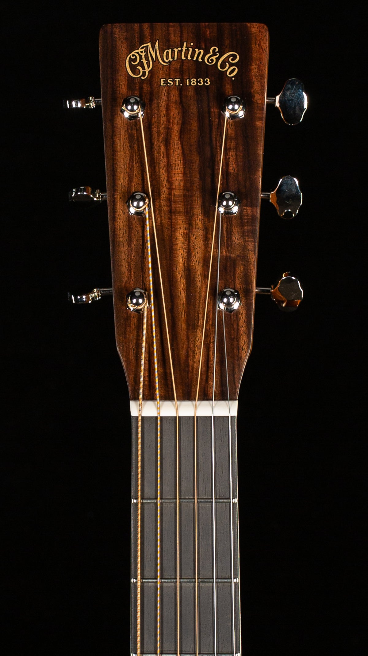 Martin Custom Shop Willcutt Exclusive Dreadnought 18 Style Large Sound Hole Adirondack/Mahogany (481)