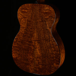 Martin Custom Shop Willcutt Exclusive 00 18 Style Adirondack/Quilted Mahogany (915)