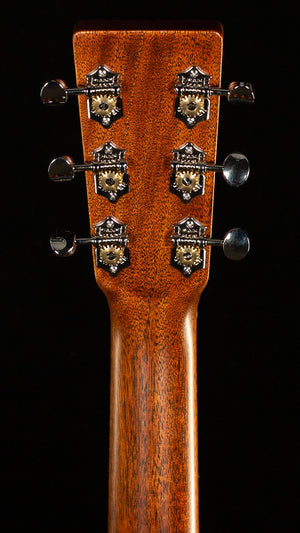 Martin 00-18 Joe Bonamassa (823)
