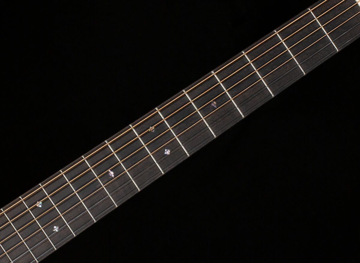 Martin HD-28 (125)