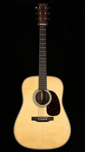 Martin HD-28 (125)