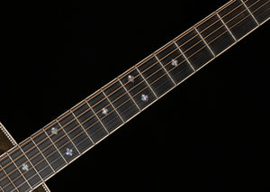 Martin Custom Shop M Paisley Ember Burst (284)