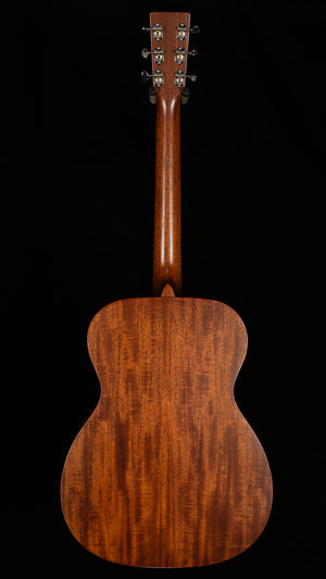 Martin 000-17 (724)