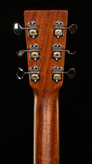 Martin D-18 (903)