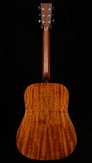 Martin D-18 (903)