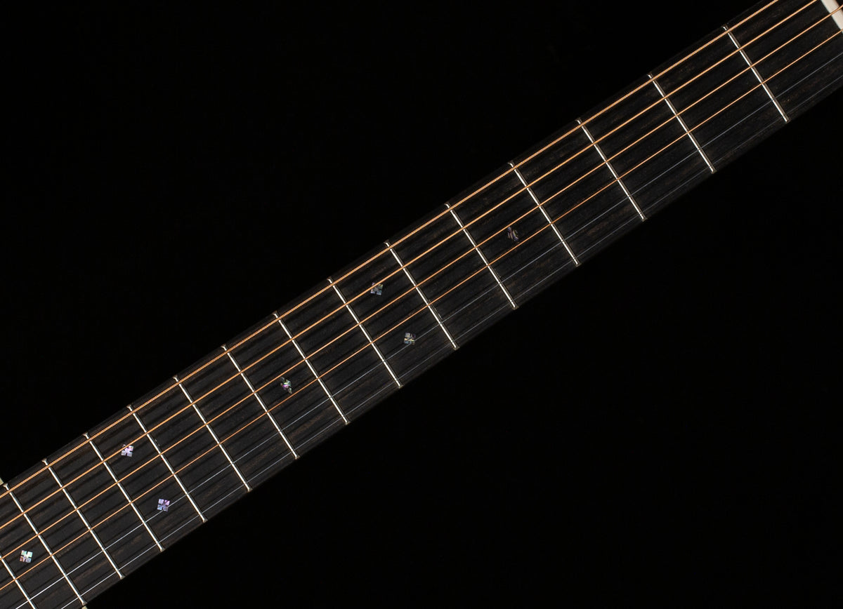 Martin OM-28 Ambertone (479)