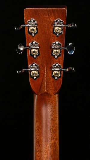 Martin OM-28 Ambertone (479)