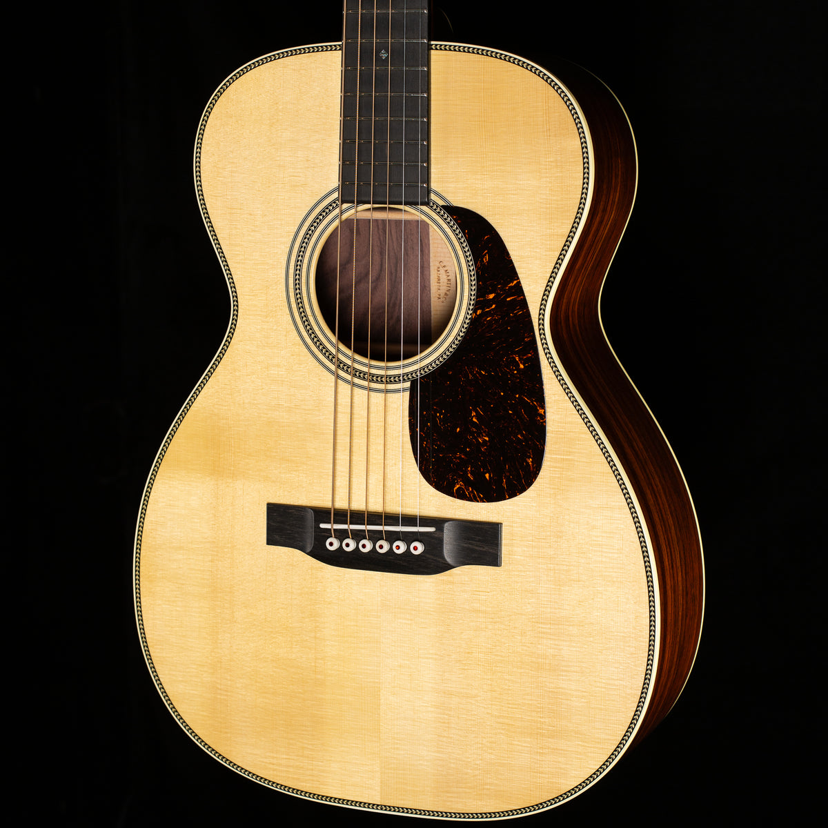 Martin Custom Shop Willcutt Exclusive 0 28 Style High Altitude Swiss Spruce/Wild Grain East Indian Rosewood (692)