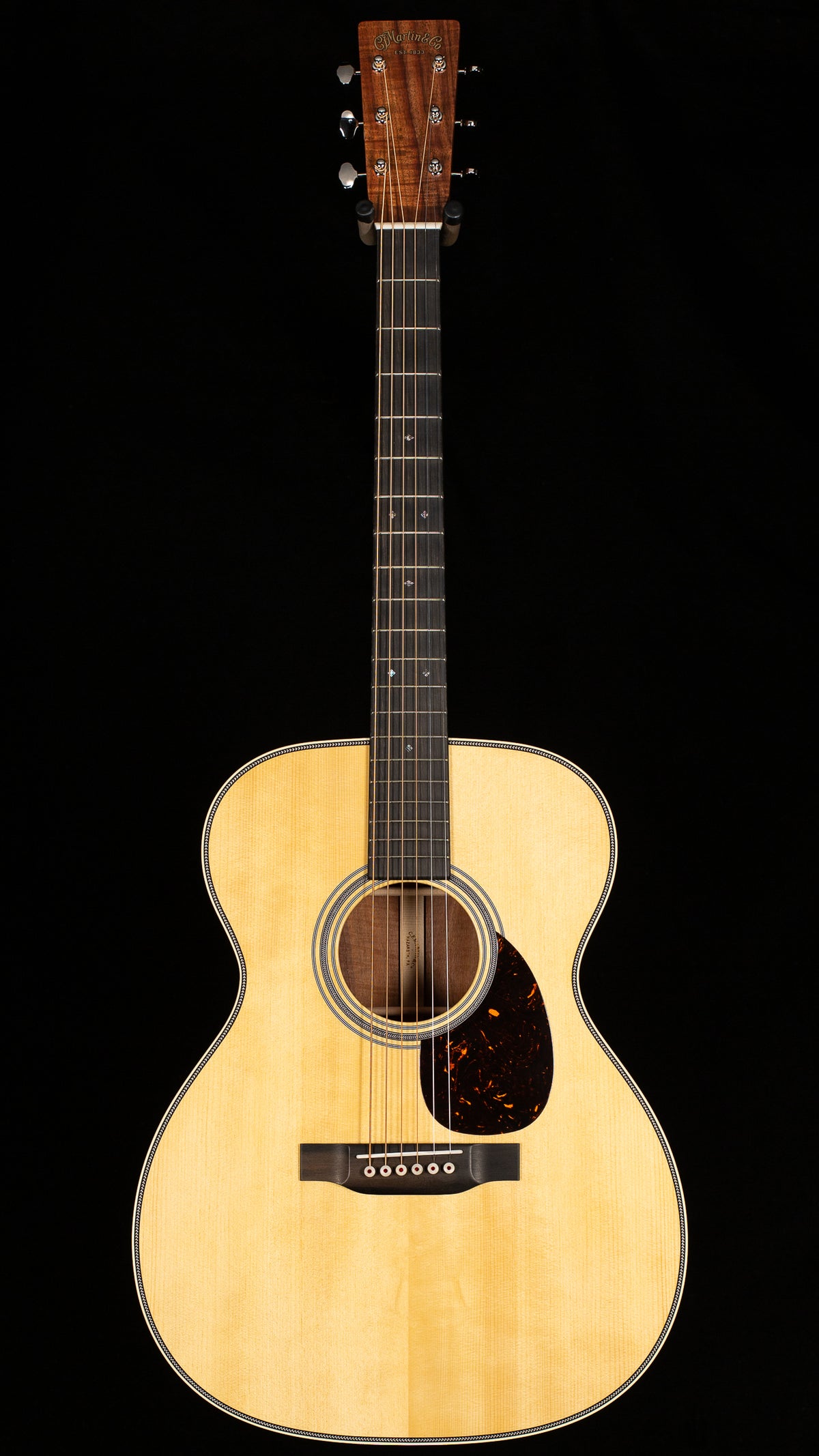 Martin Custom Shop Willcutt Exclusive OM 28 Style Carpathian Spruce/Exceptional Broad Figure Koa (695)
