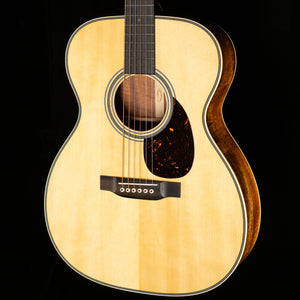 Martin Custom Shop Willcutt Exclusive OM 28 Style Carpathian Spruce/Exceptional Broad Figure Koa (695)