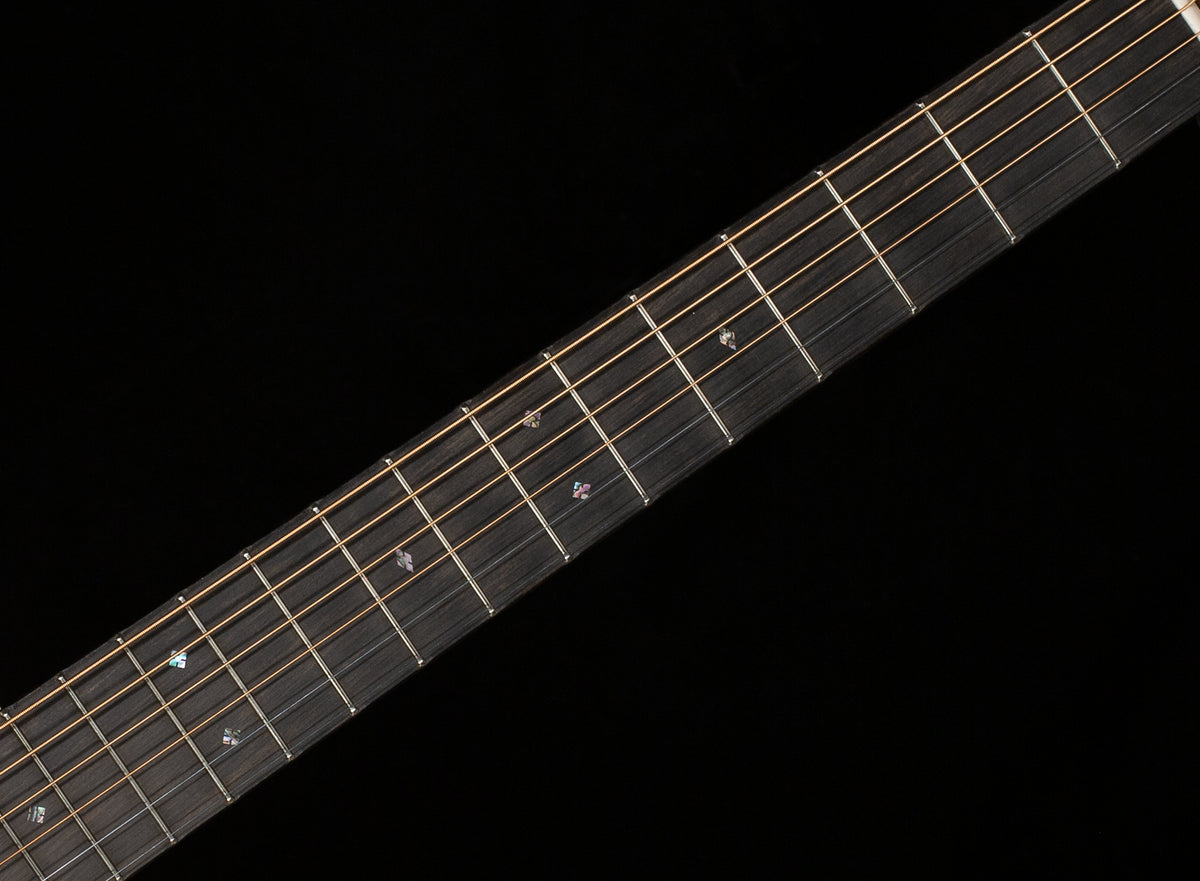 Martin Custom Shop Willcutt Exclusive OM 28 Style Carpathian Spruce/Exceptional Broad Figure Koa (695)