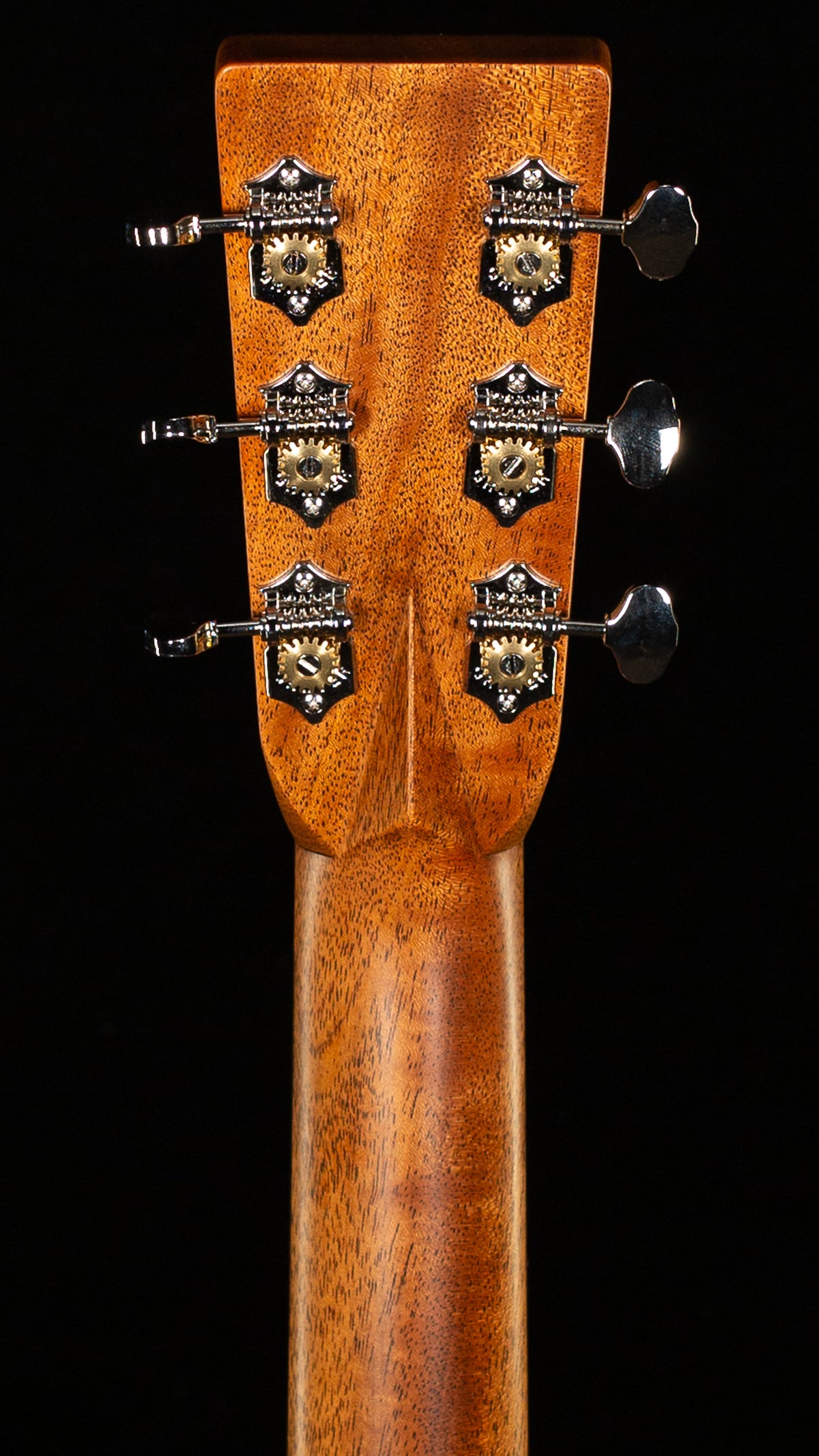 Martin Custom Shop Willcutt Exclusive OM 28 Style Carpathian Spruce/Exceptional Broad Figure Koa (695)