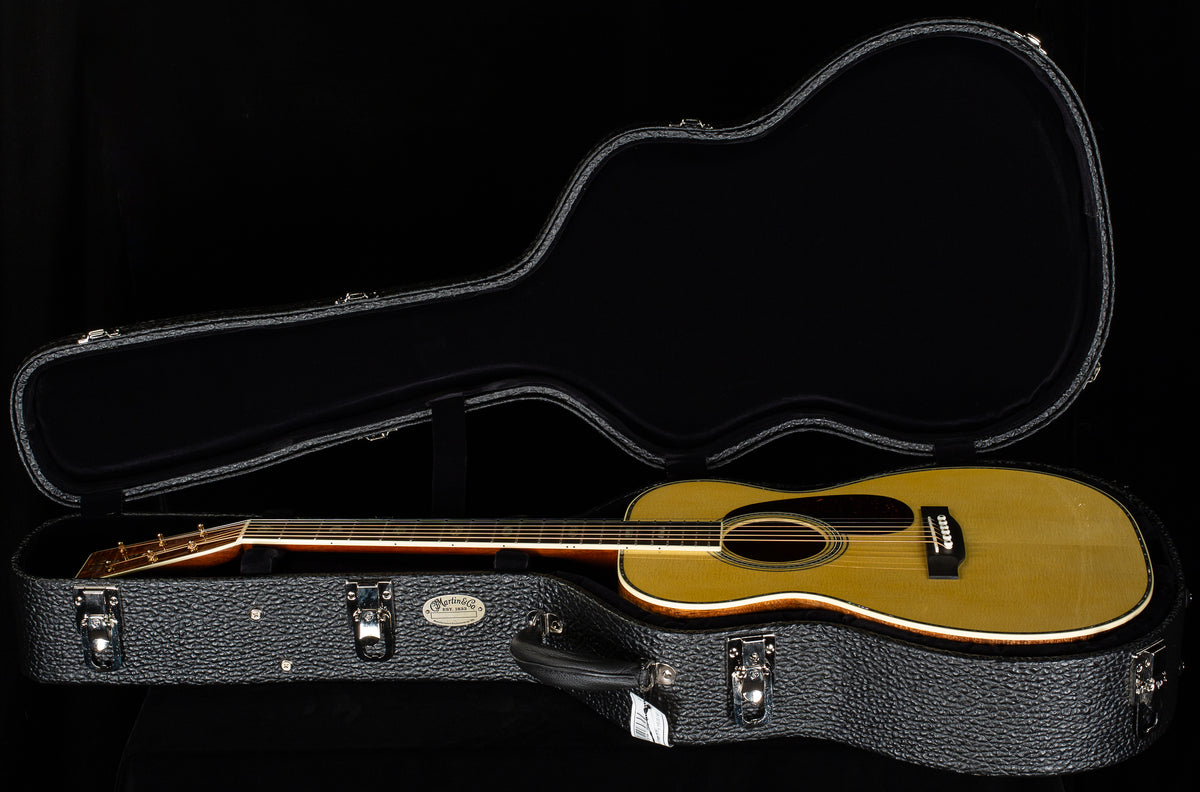 Martin Custom Shop Willcutt Exclusive 00 41 Style Italian Alpine Spruce/Exceptional Broad Figure Koa (706)