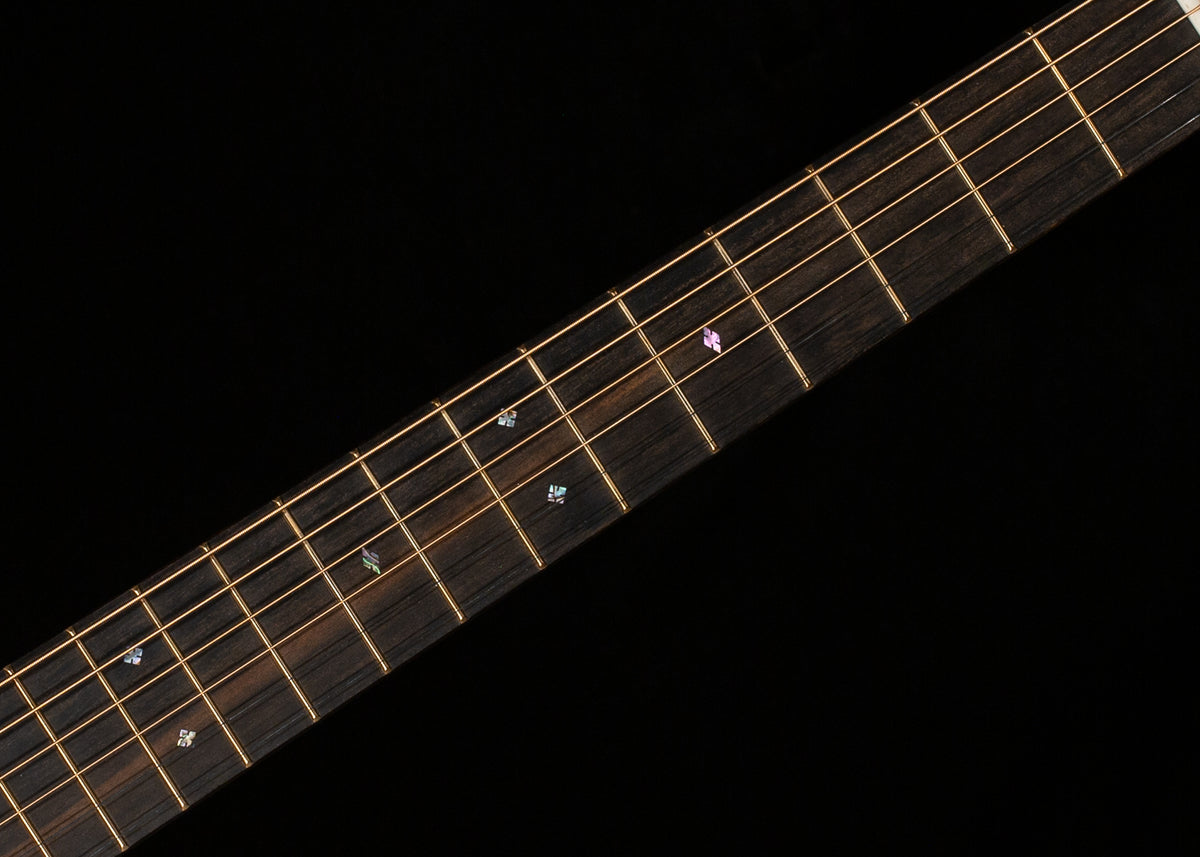Martin 000-28E Modern Deluxe (776)