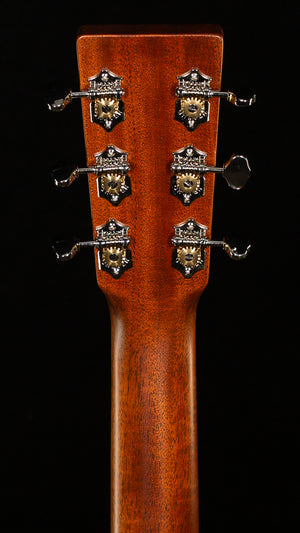 Martin D-18 Satin (371)