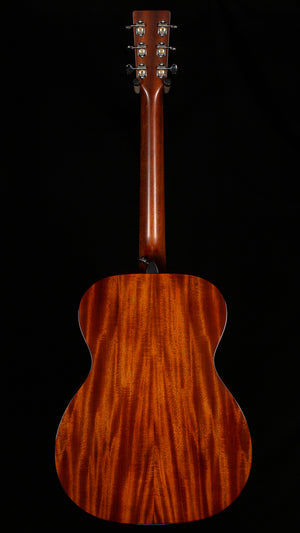 Martin 000E Retro Plus Mahogany DEMO (507)