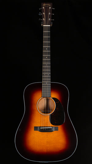 Martin D-18 Sunburst (807)