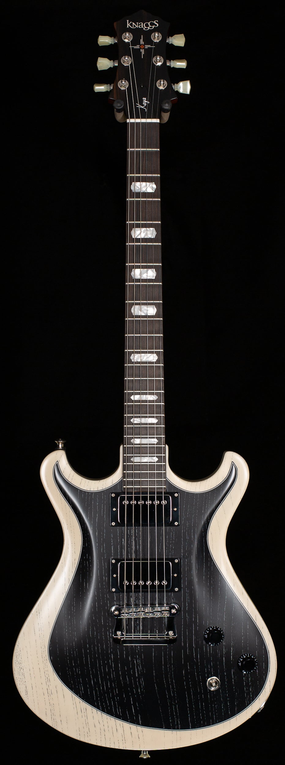 Knaggs Influence Keya Black Driftwood/White Drift (319)