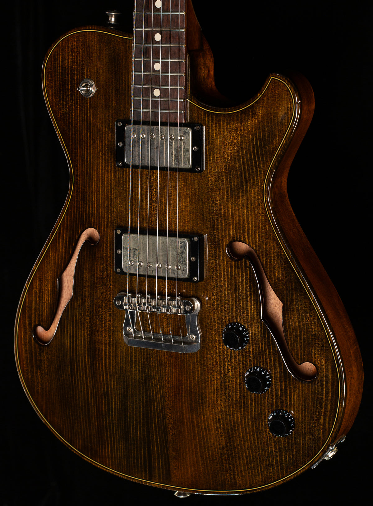 Knaggs Influence Chena SVHS Old Black Violin (362)