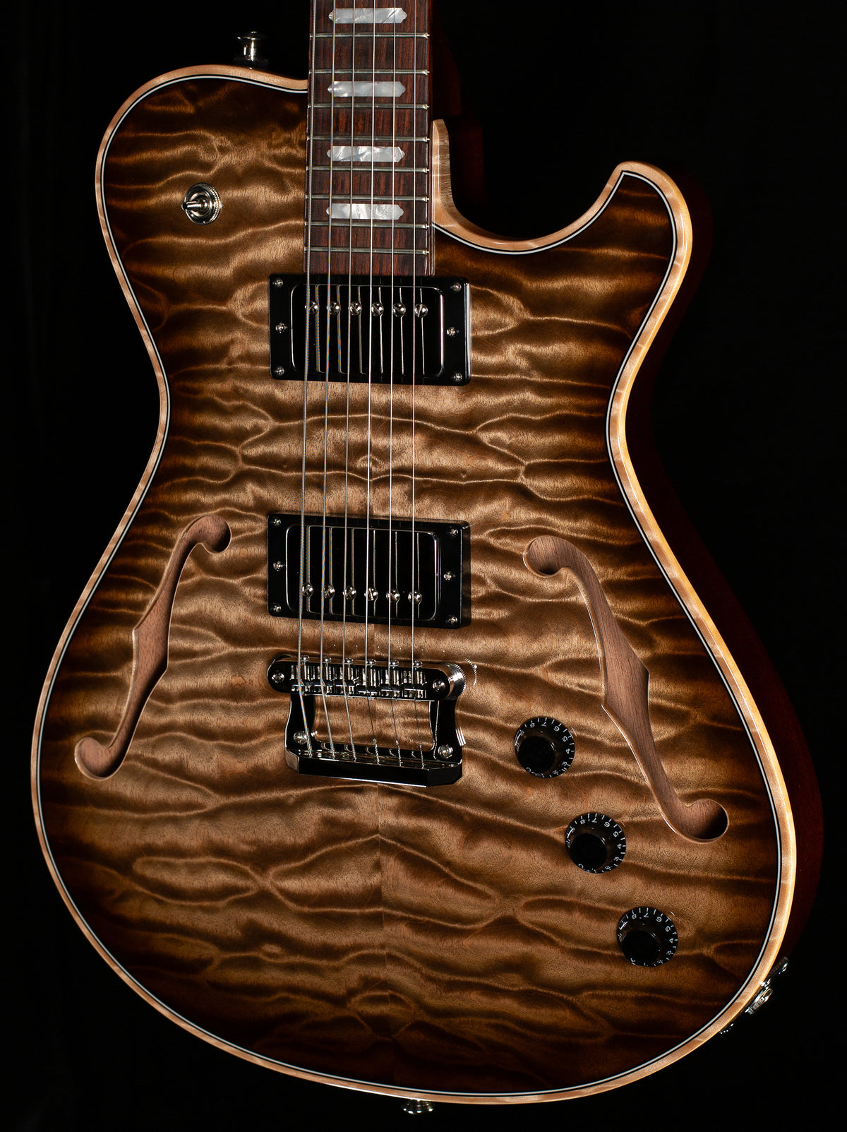 Knaggs Influence Chena Sand Dune T1 Quilt Top (379)