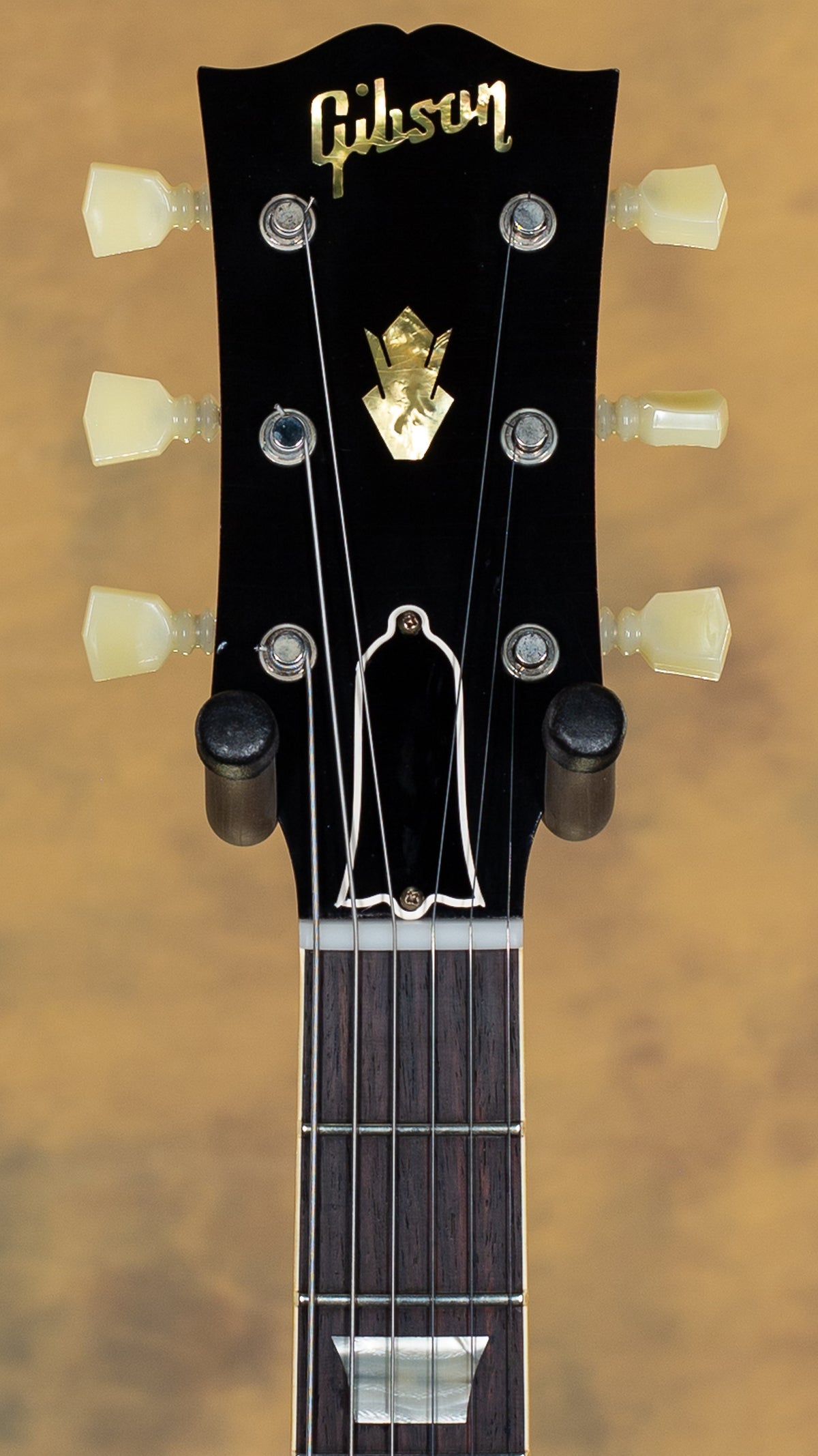 2024 Gibson Custom Shop 1964 SG Standard Reissue Maestro Ultra Light Aged Cherry Red